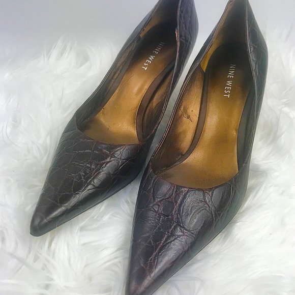 NINE WEST Croc Embossed Heels, Brown, Size 9 - Picture 1 of 8